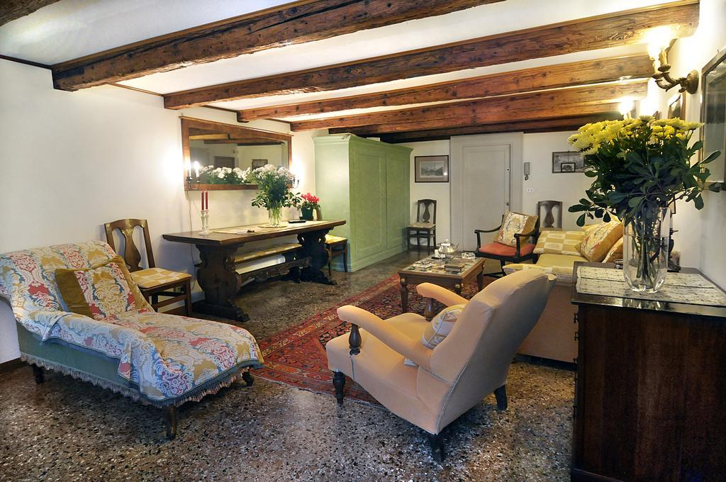 ヴェネツィアPalazzetto Da Schioアパートメント エクステリア 写真