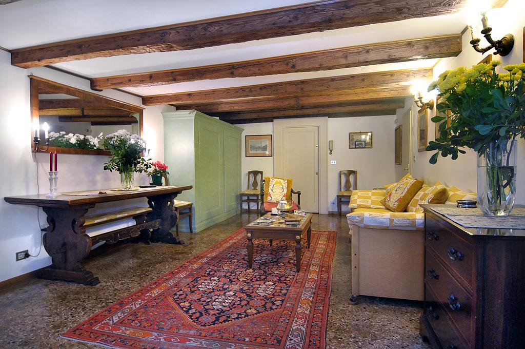 ヴェネツィアPalazzetto Da Schioアパートメント エクステリア 写真